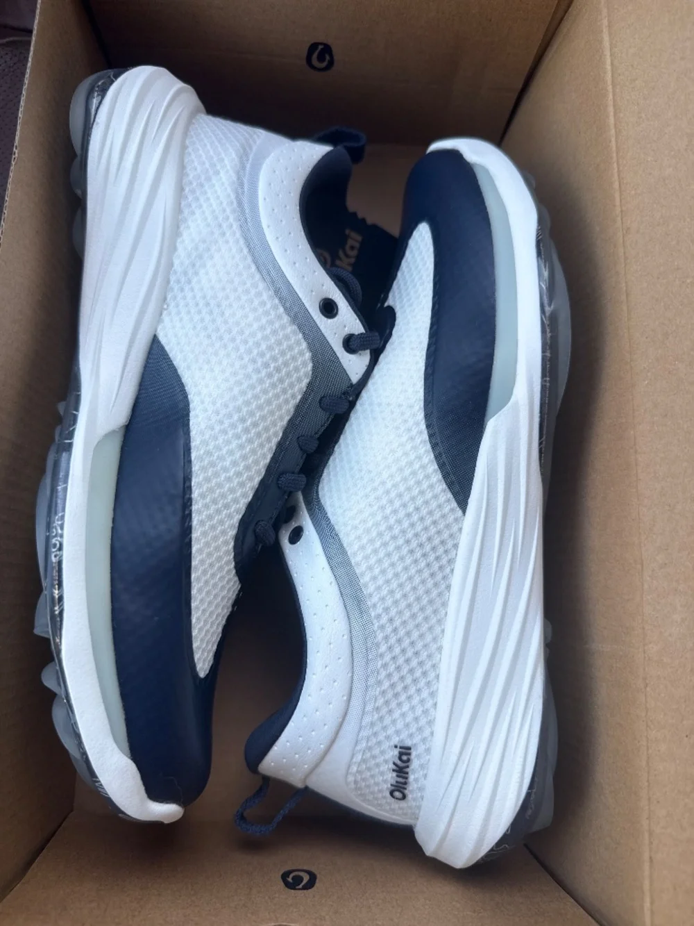 Olukai Makena Women’s Golf Shoe Size 7